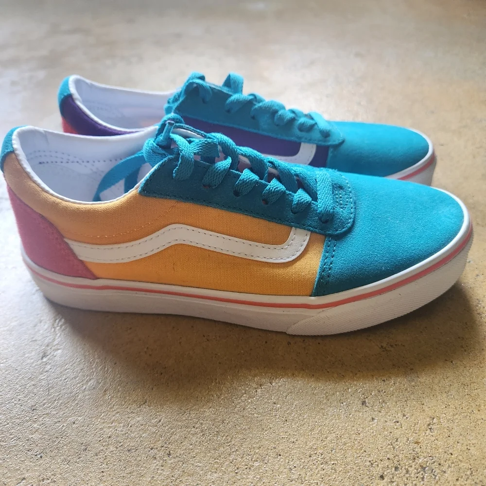 Vans suede worn sneaker
